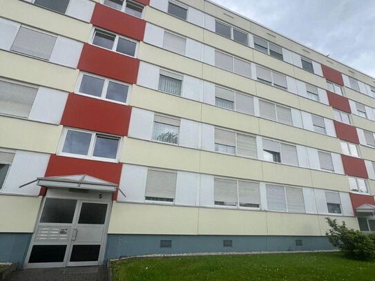 JOBCENTER! Frisch sanierte 3 Zimmer Wohnung mit Aufzug in Dormagen