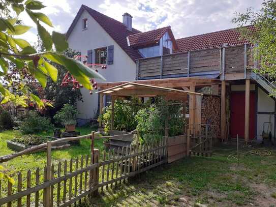 Wohnung für Familie geeignet mit Dachterrasse und Gemeinschaftsgarten