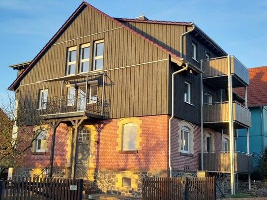 3,5 Zimmer, Küche, 2 Bäder, Balkon und Gäste-WC, Erstbezug nach Komplettausbau in ehemaligem Bauernhaus