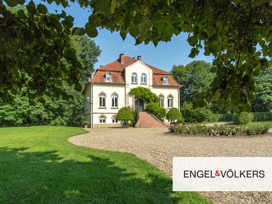 Einzigartiger Landsitz mit großem Park