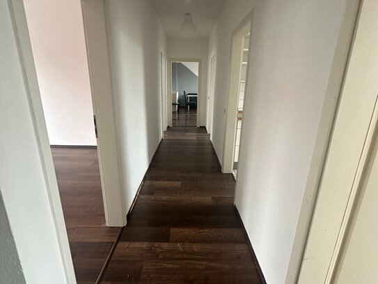 attraktive Wohnung in Top Lage Bielefelds - WG geeignet [VAC-10161]