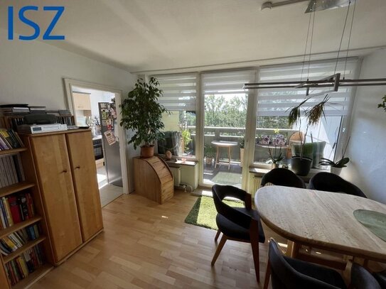 Attraktive, vermietete 2-Zi.-Wohnung mit Fernblick und Westloggia nähe Nürnberg-Messe