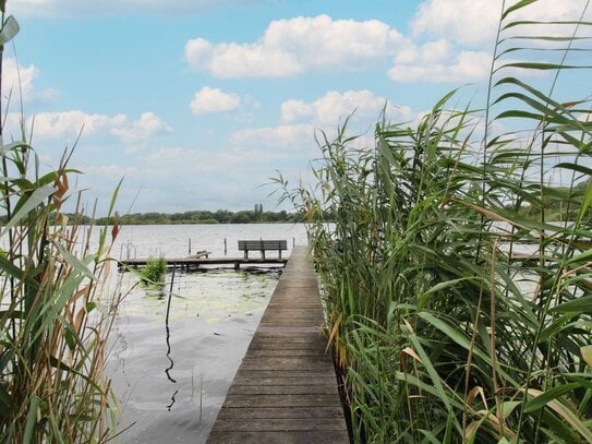 Top Lage: Großzügige Doppelhaushälfte mit Garten und Bootsliegeplatz in Heiligensee bei Berlin