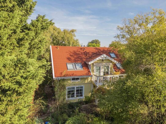 **LEBENSELIXIER Nord Hus**Schwedenhaus*hochwertig* *groß*Niedrigenergiehaus*Am Naturschutzgebiet