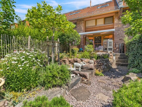 Life-Balance: Das Loft zum Verlieben mit wunderschönem Garten - TOP Lage in Hohenwettersbach