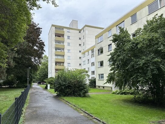 Geräumige 2-Zimmer-Wohnung mit Loggia und Außenstellplatz in Hannover-Wettbergen