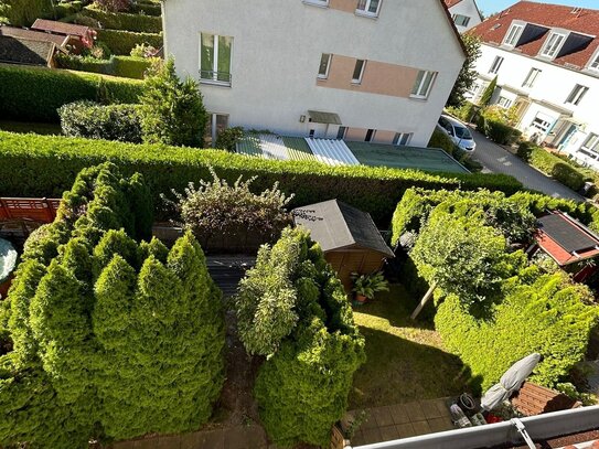 Renovierungsbedürftiges Reihenhaus 4 Zimmer *ohne EBK *Terrasse mit kleinem Garten* Wannenbad *Gäste WC