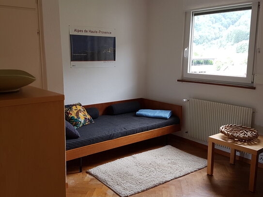 WG-Zimmer in 6er-WG-Einfamilienhaus in schöner Lage und großem Garten (nur für Student:in)