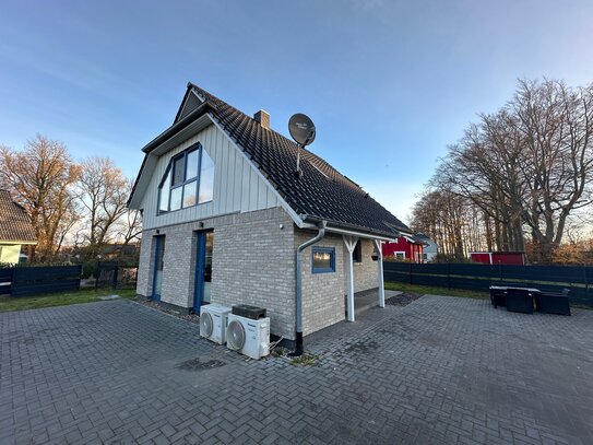 Ihr Traumhaus am Bodden – Perfekt für Naturliebhaber und Genießer