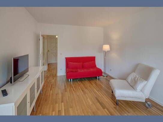 Möbliert: Helle 2-Zimmer Wohnung in M-Thalkirchen