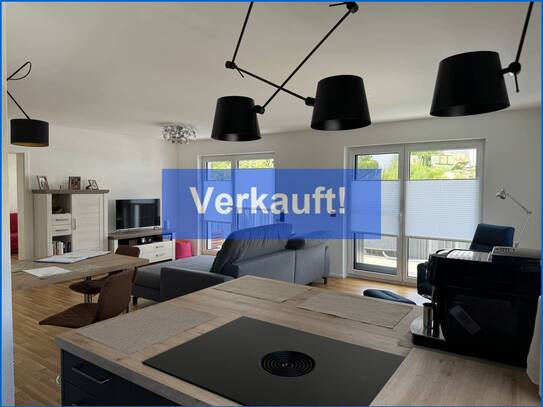 Radolfzell-Mettnau, 3,5 Zi.-Wohnung im 1.OG mit Lift, Garage , Stellplatz ,Einbauküche und Südbalkon