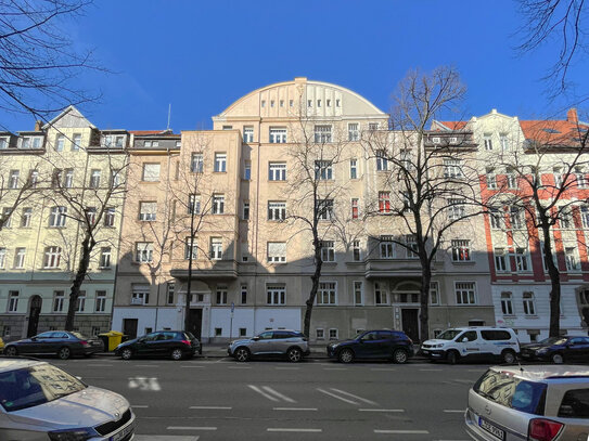 Große 3-Raumwohnung mit Balkon im Zentrum von Gohlis