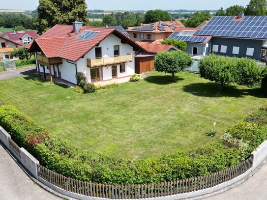 Top gepflegtes Wohnhaus mit großem Gartengrundstück