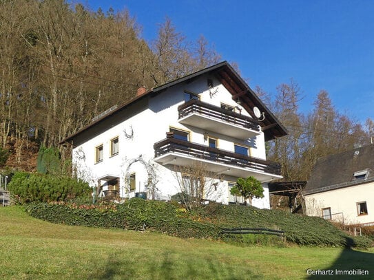 Tolle Aussichten! Einfamilienhaus mit Einliegerwohnung auf großem Grundstück, Arzbach (Westerwald). Terminanfragen nur…