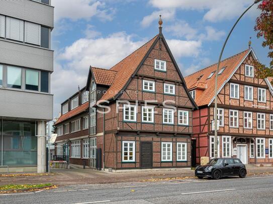 EXKLUSIVE BÜROFLÄCHEN IN CHARMANTEM FACHWERKHAUS