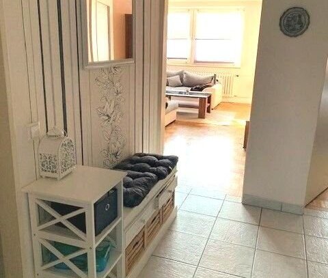 Sehr ruhig gelegene Zwei-Zimmer-Wohnung mit Einbauküche und großem Balkon zu vermieten in Neumünster-Ruthenberg