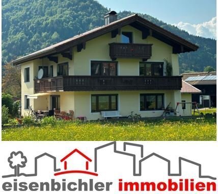 Eine besondere Lage, Zweifamilienhaus mit Einliegerwohnung, Berg- und Weitblick in Ruhpolding!