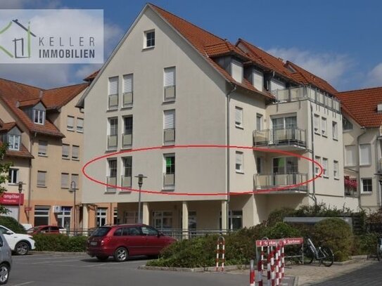 Sonnige, zentral gelegene 2-R-Whg. im 1. OG - mit Balkon, Tiefgarage, Einbauküche kann übernommen werden