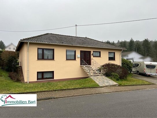 SOFORT BEZUGSFERTIG: SCHÖNER BUNGALOW (BARRIEREFREI) MIT KLEINEM; GEMÜTLICHEM GARTEN