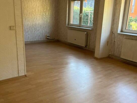 Großzügiges Grundstück mit Potenzial