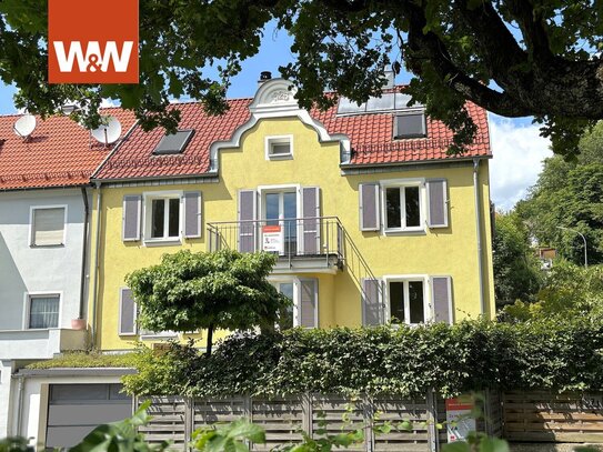 Gänzlich modernisierte Stadtvilla im Herzen Hersbrucks. 7,5 Zimmer auf 213 m² sucht neue Familie...