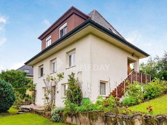 Tolles Einfamilienhaus in Hanglage in idyllischer Lage mit fantastischem Ausblick auf Obersulm