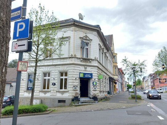 Großzügiges Jugendstilhaus als Wohn-und Geschäftshaus mit Lagerhalle!