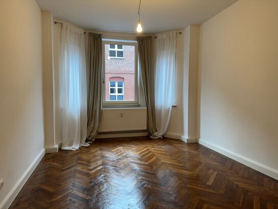 4 Zimmer WHG in Zentraler Lage + Balkon