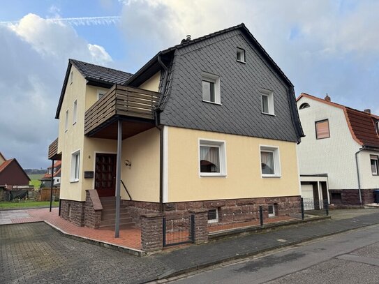 Gepflegtes Zweifamiienhaus in ruhiger Lage von Dassel