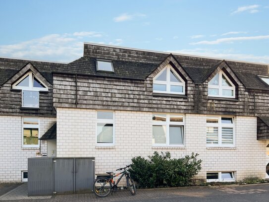 Charmante 3-Zimmer-Erdgeschosswohnung mit Balkon und Garage