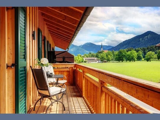 Möbliert: Traumhafte Maisonette mit Bergblick!