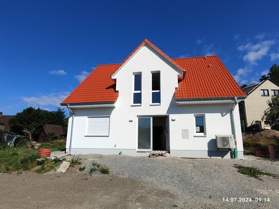 Neubau Erstbezug - Einfamilienhaus mit Garten in Hardegsen