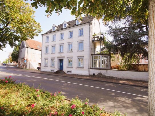 Mehrfamilienhaus mit 4 Wohnungen/1 Gewerbeeinheit im Zentrum von Wittlich. 8 % Rendite möglich!