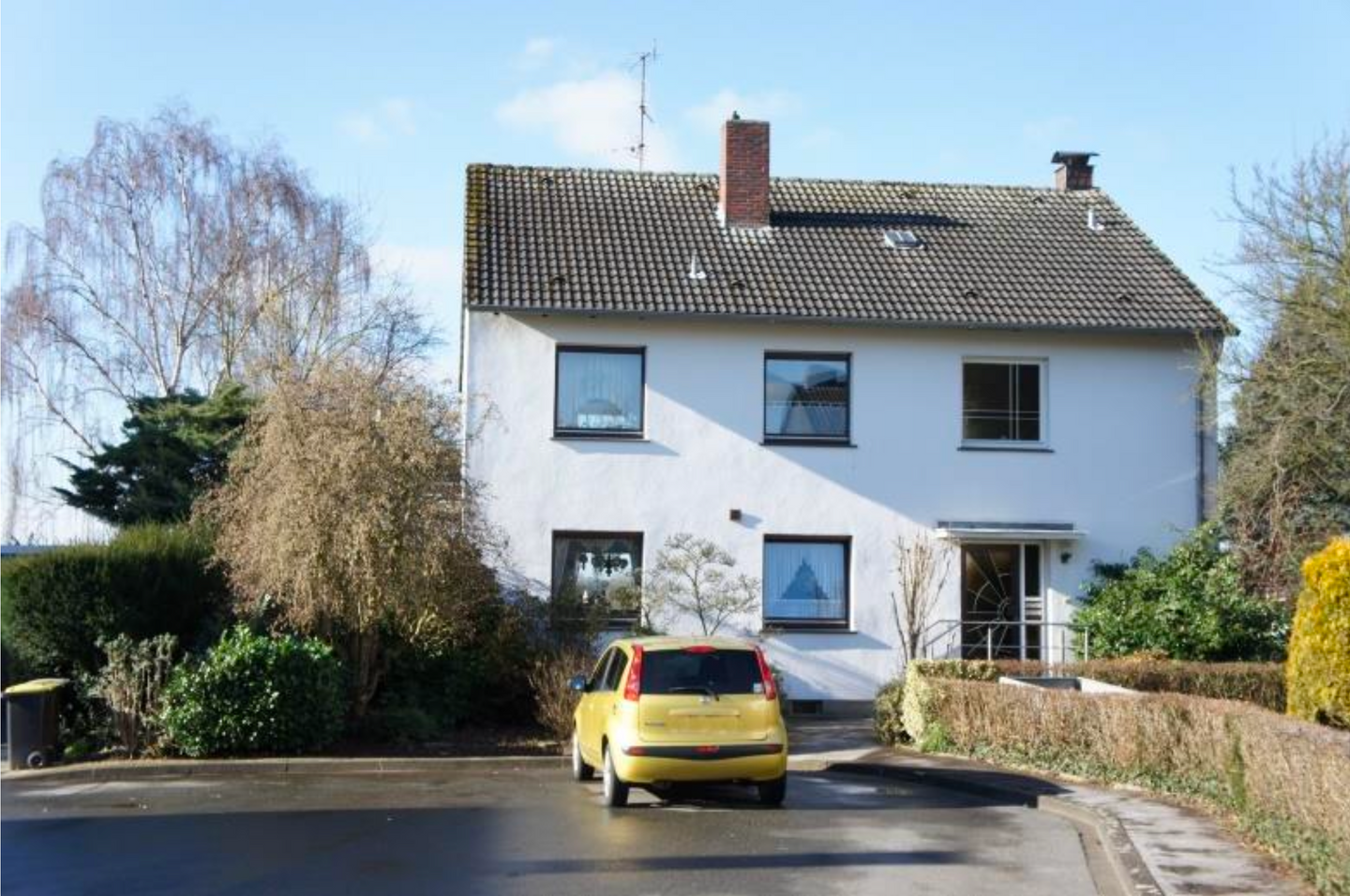2-Familienhaus mit tollem Grundstück in ruhiger Lage