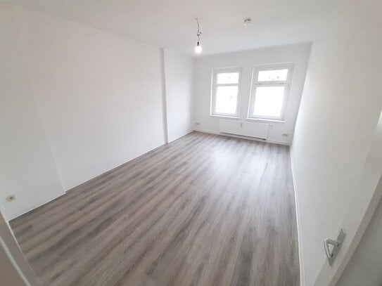 Frisch renovierte Dachgeschosswohnung