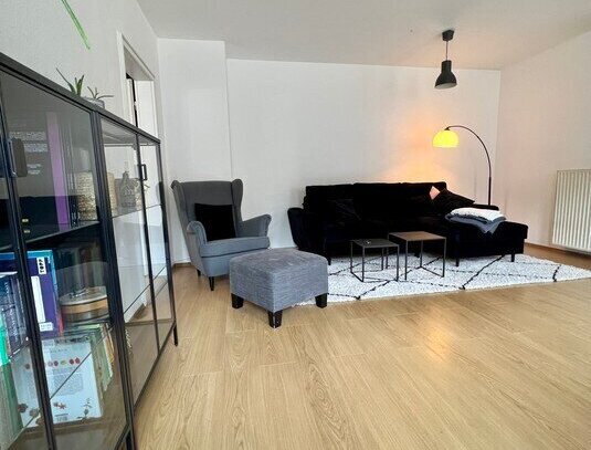 Wohnen auf Großen Fuß - 280m Maisonette Wohnung über 3 Etagen mit Dachterrasse und Balkon