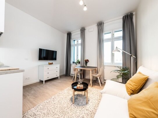 NEU - Helles zwei-Zimmer-Apartment mit Balkon im brandneuen Gebäude in Friedrichshain