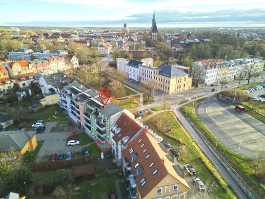 Attraktive Eigentumswohnung in Top-Lage mit Terrasse und Stellplatz