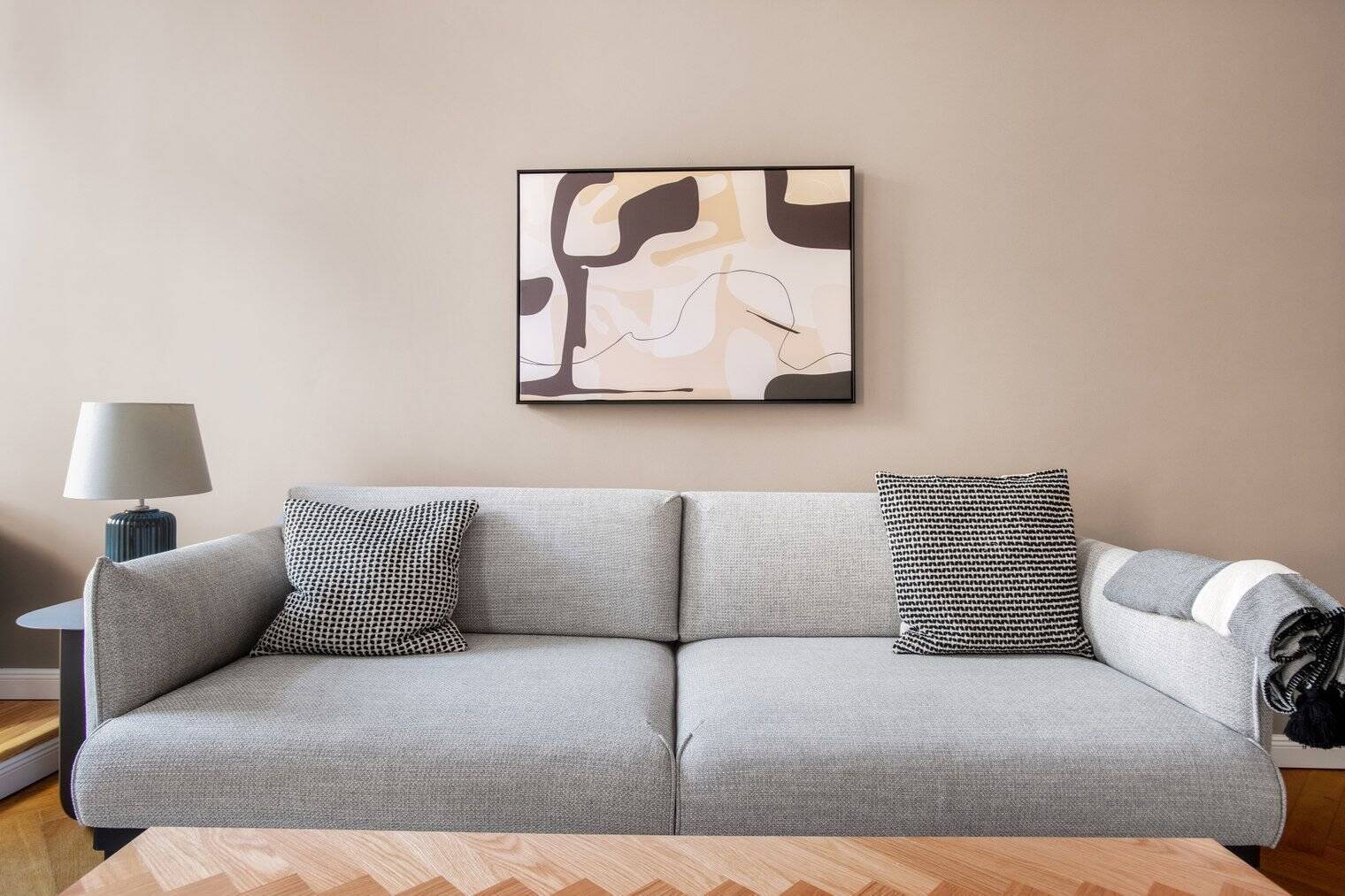 Super schöne 3 Zimmer Wohnung in schöner Lage in Mitte. Hochwertige Möbel und Austattung - Foto 1