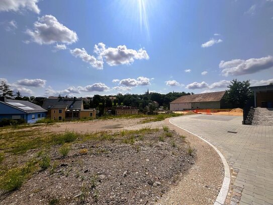 Schönes Grundstück in Zwickau-Planitz. Ruhiges Umfeld und kurze Wege.