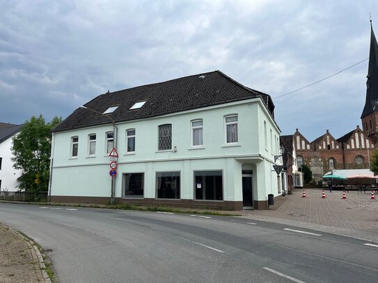 Gewerbefläche in zentraler Lage von Berne - Ideale Möglichkeiten für vielfältige Geschäftszweige!