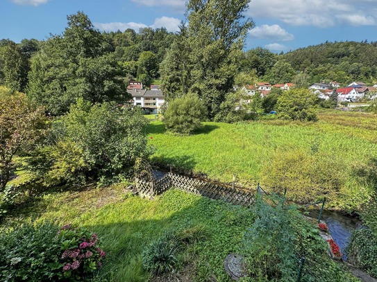 Schönau: Doppelhaushälfte mit Garten in gesuchter Lage