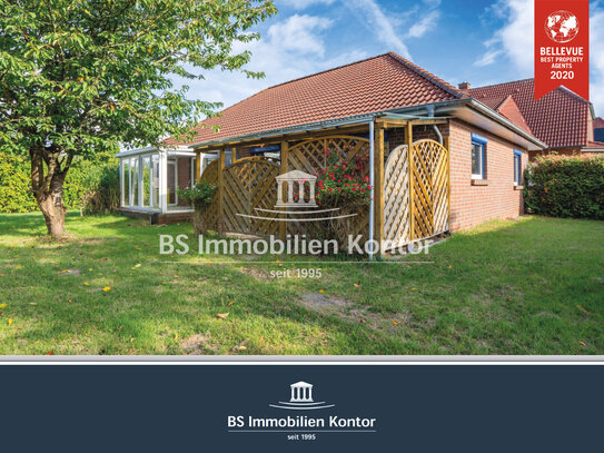 Renovierter Bungalow mit Terrasse und Garage in ruhiger, zentraler Wohnlage!