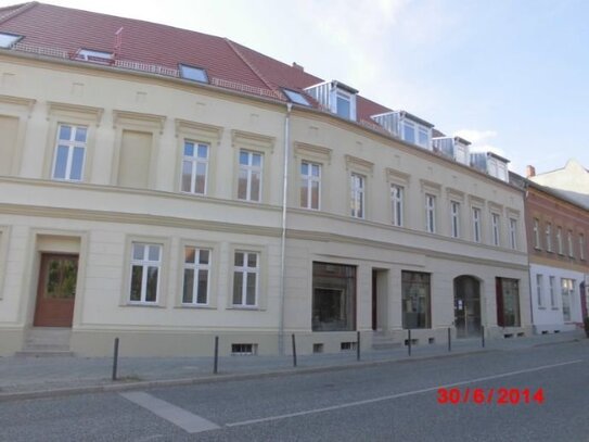 2 Raum Wohnung Ecke Berliner Strasse