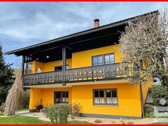 Sehr gepflegtes Landhaus mit Einliegerwohnung am Stadtrand von Zwiesel