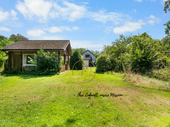 *Einfamilienhaus in bester Lage mit Gästehaus und Sauna*