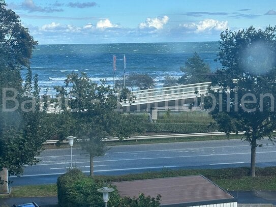 Lichtdurchflutete Eigentumswohnung mit direktem Ostseeblick!