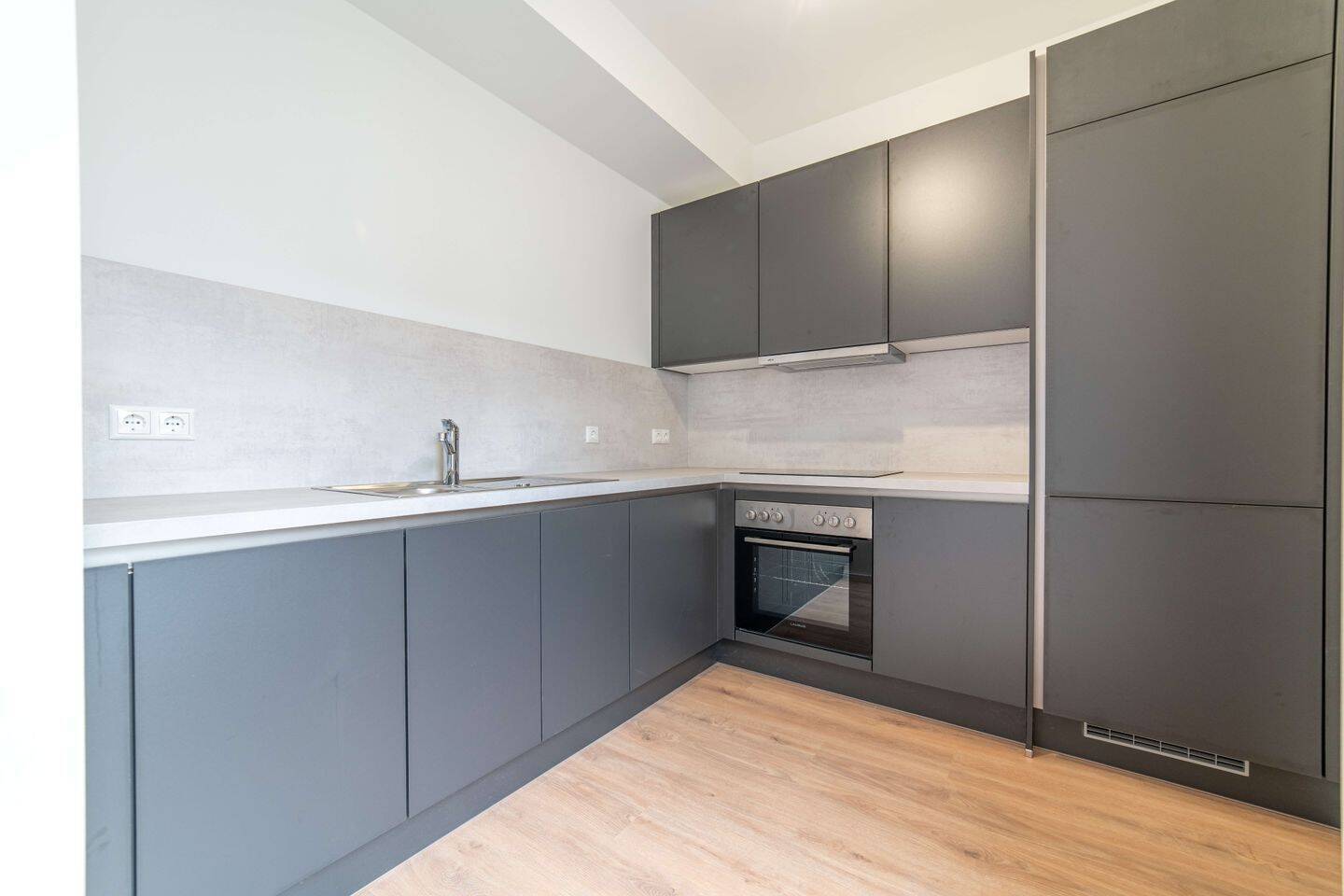 Manhattan Studio-Style Apartment with Balcony Apt 133 - Photo 1