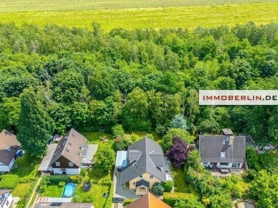 IMMOBERLIN.DE - Tolle Naturlage: Charmantes Einfamilienhaus mit Gartenidyll