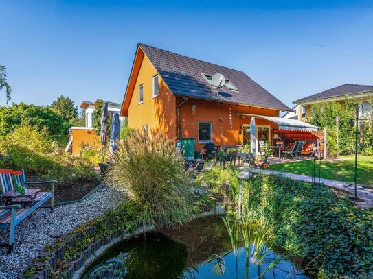 Modernes Wohlfühlhaus mit Garten in ruhiger und zentraler Lage